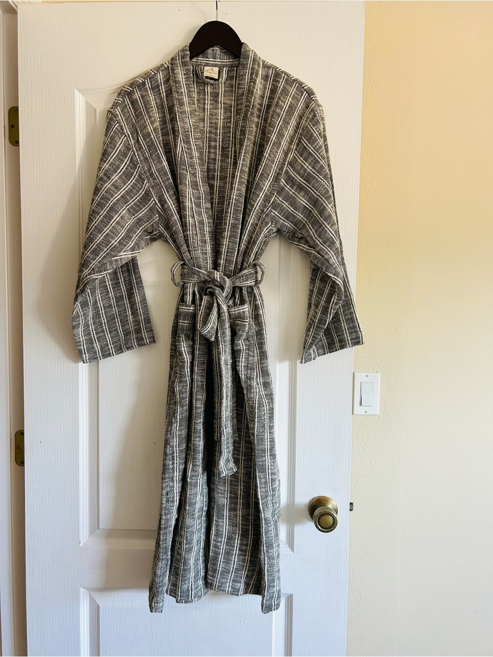 Mizar & Alcor Basil Robe - Picture 4 of 9
